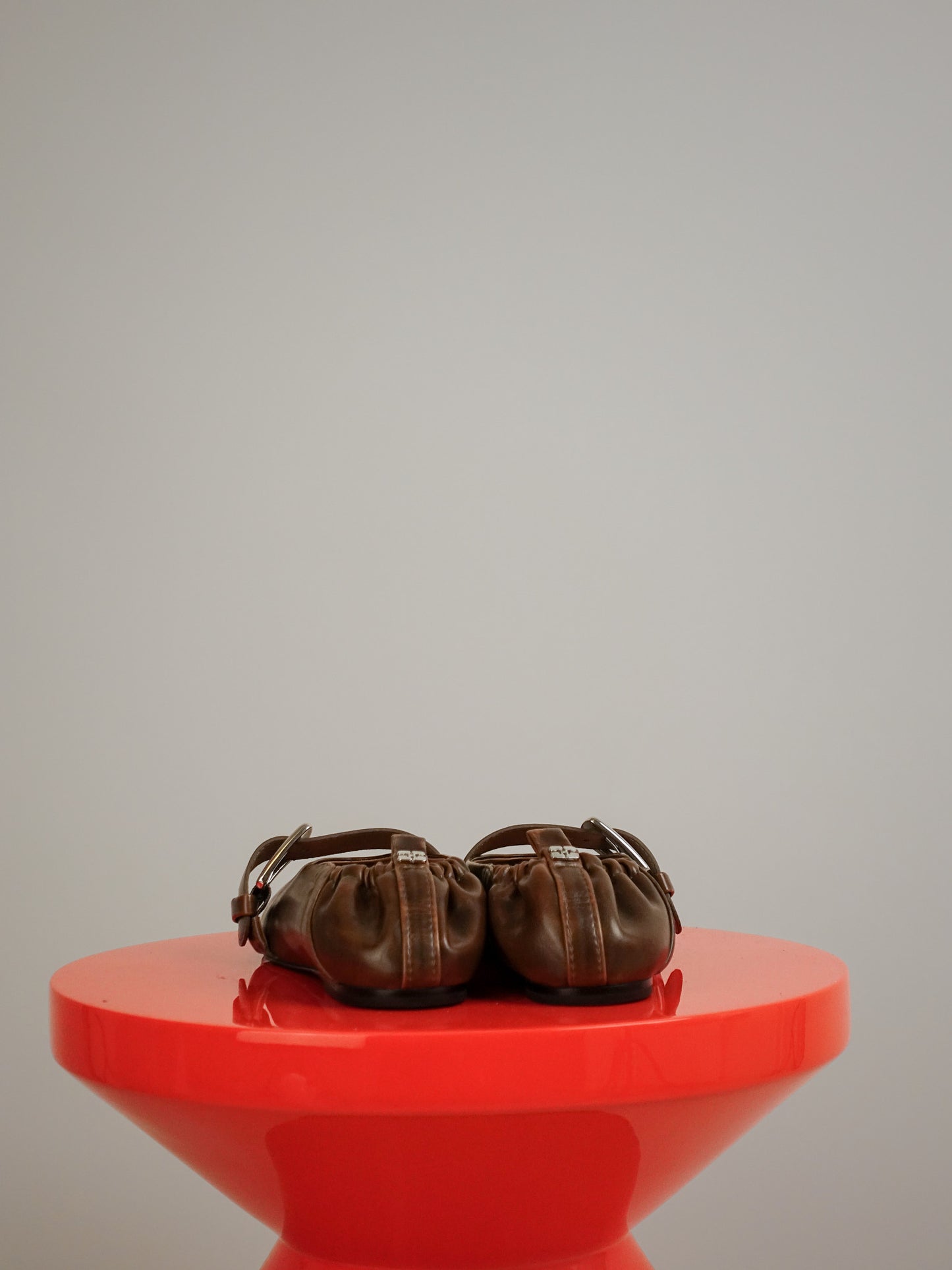 BUTTERFLY STRAP BALLERINA CRINKLE OLEATEX DARK OLIVE