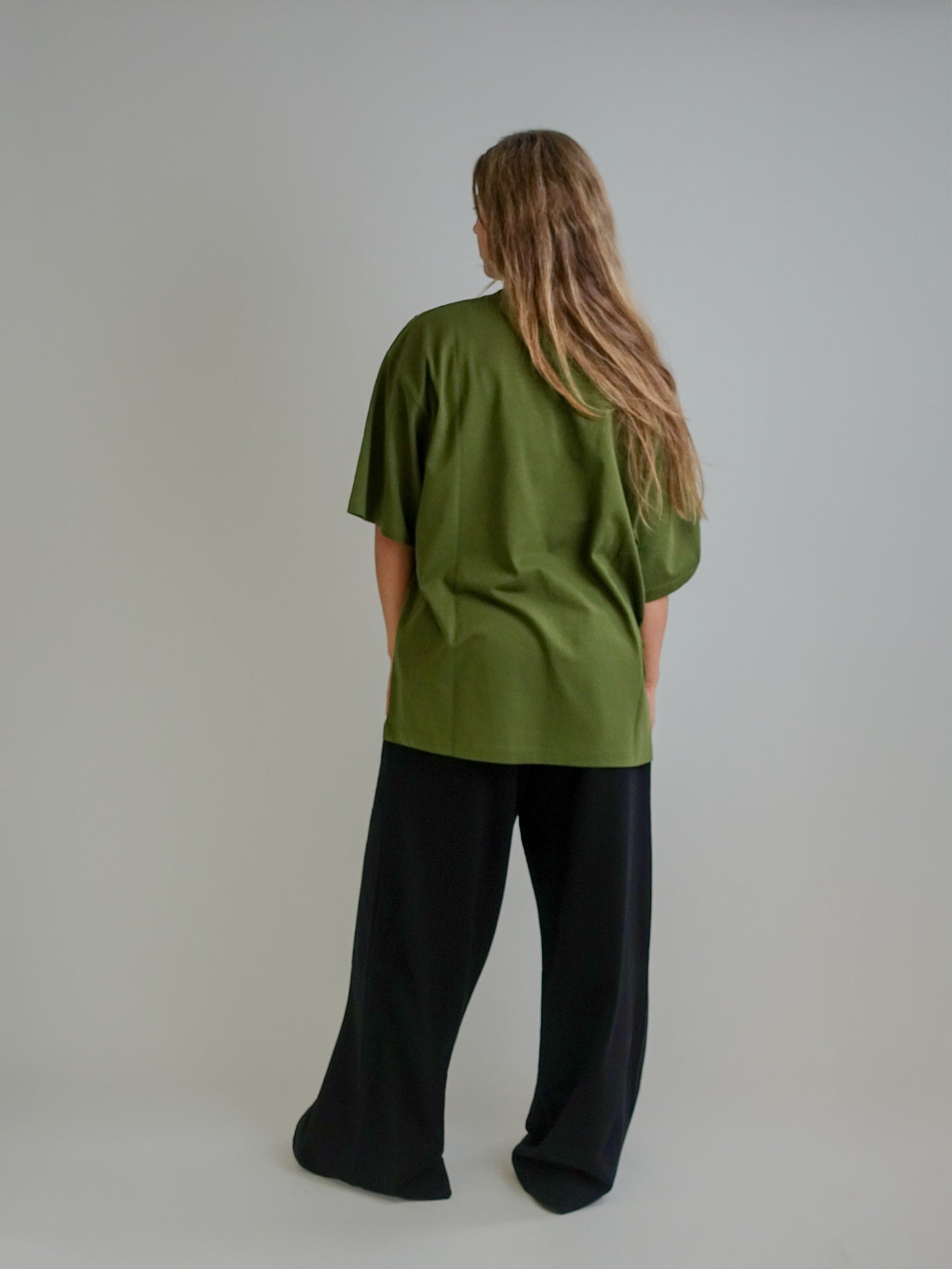 HEGELS EMB T-SHIRT GREEN