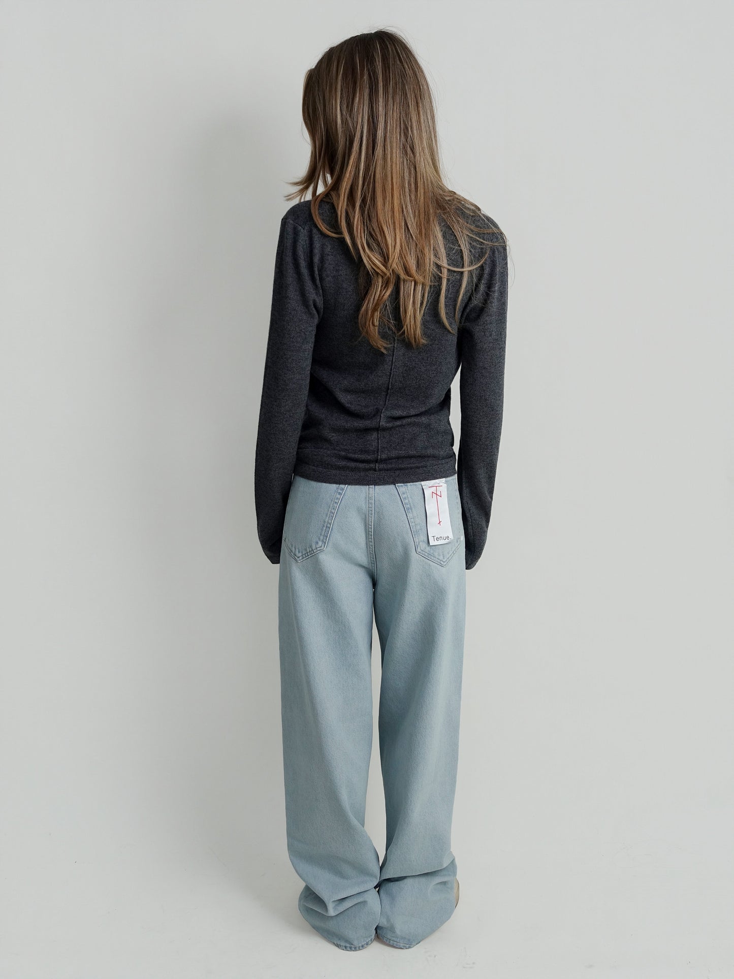 V CARDIGAN MITTELGRAU RHEA182