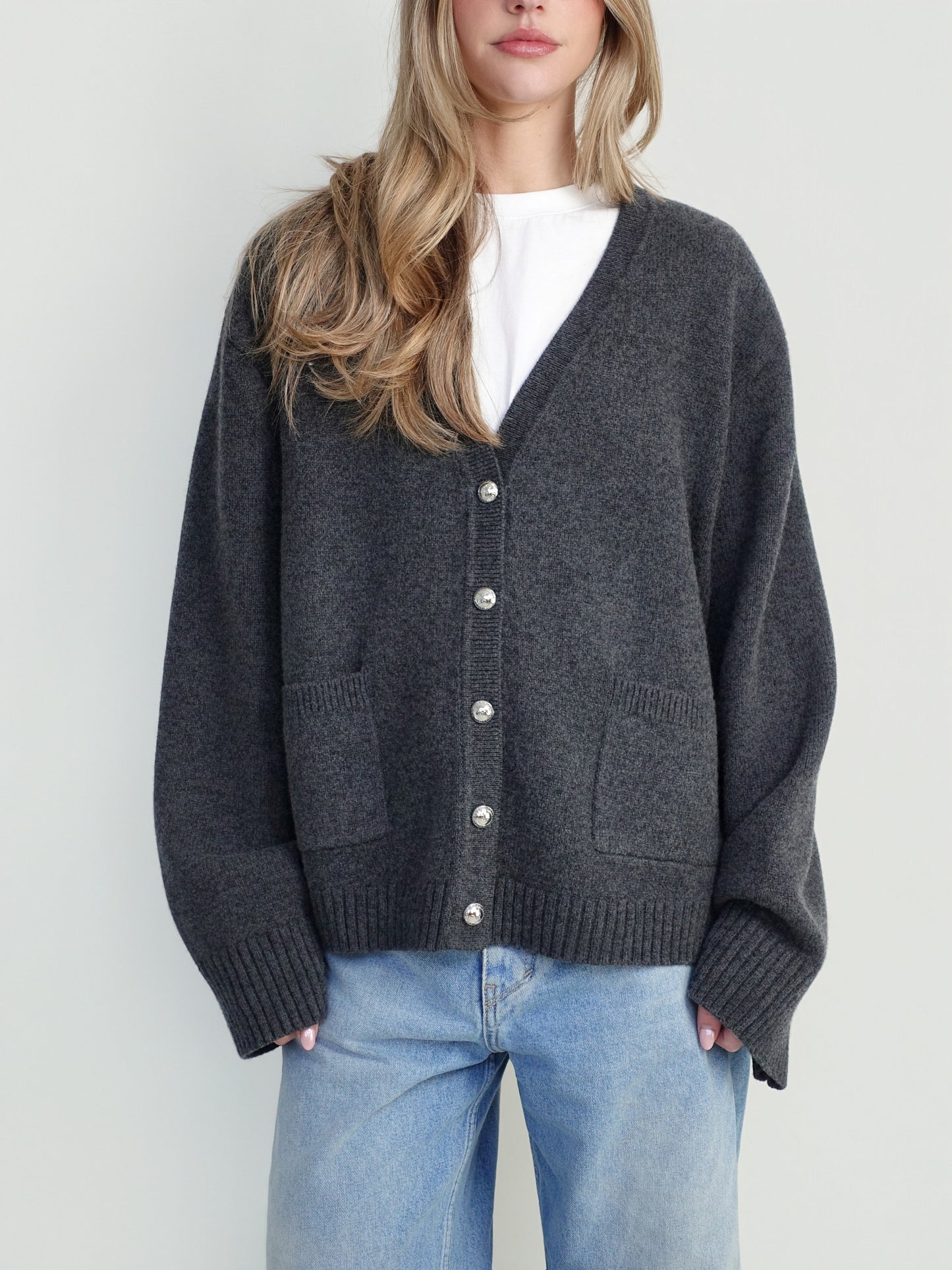 COMPACT WOOL CARDIGAN PHANTOM