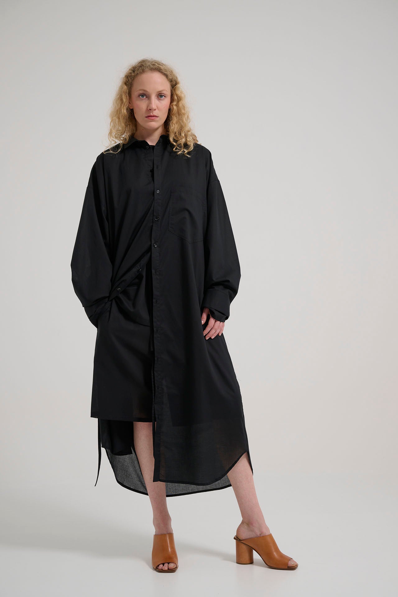 10.4 BLACK VOILE COTTON