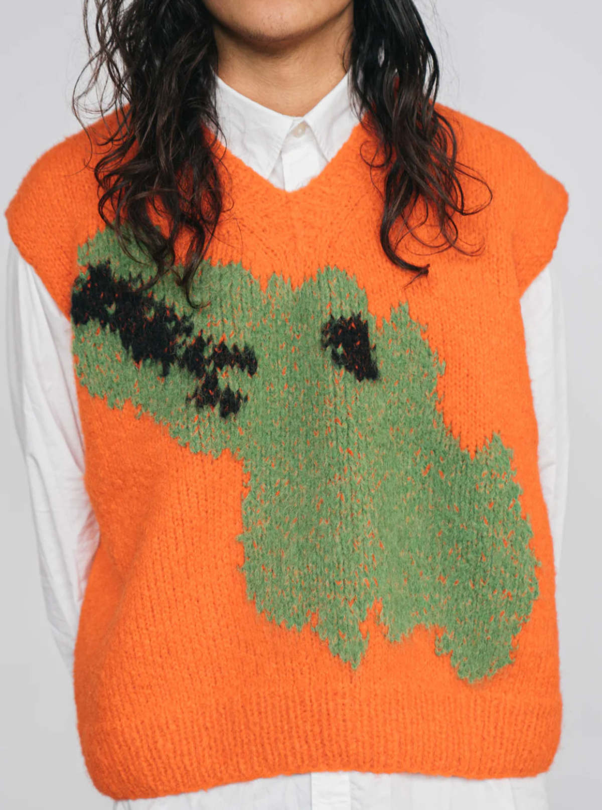 CROCODILE, DUCK HAND KNITTED VEST ORANGE