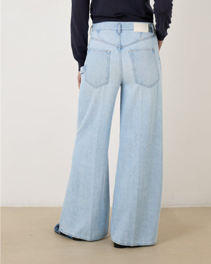 MORUS LIGHT BLUE