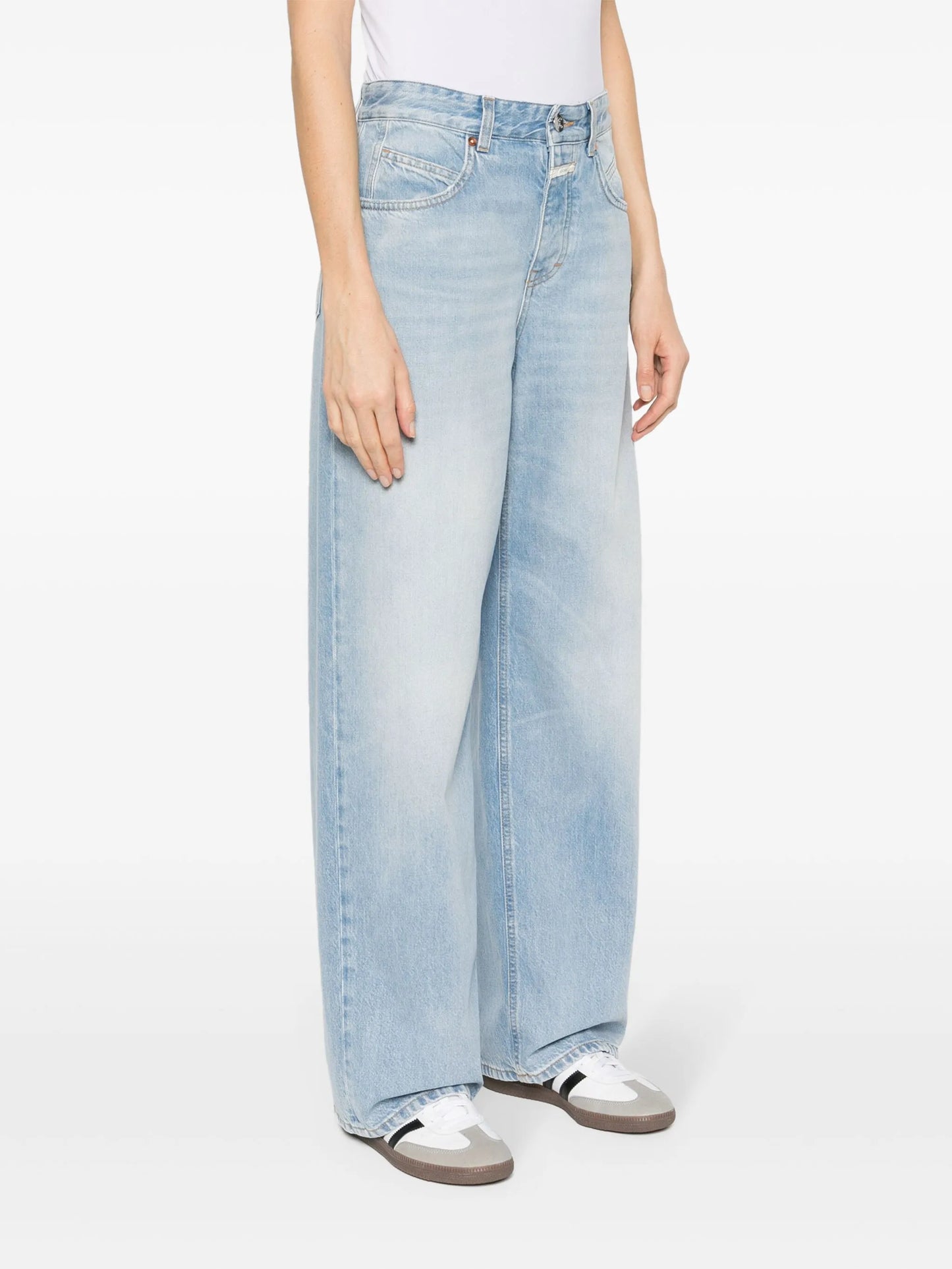 LYNA LIGHT BLUE