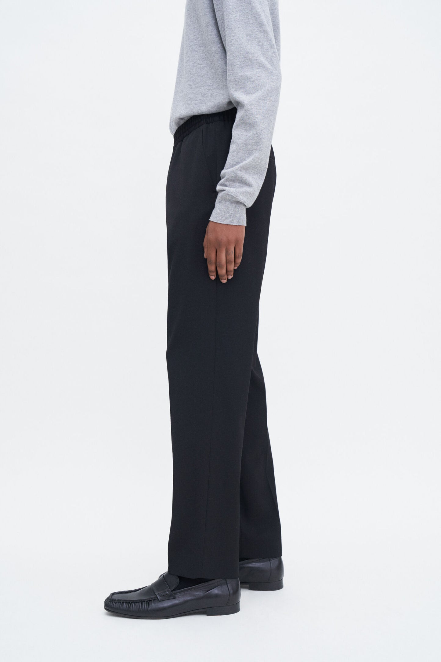 RELAXED WOOL TROUSERS BLACK