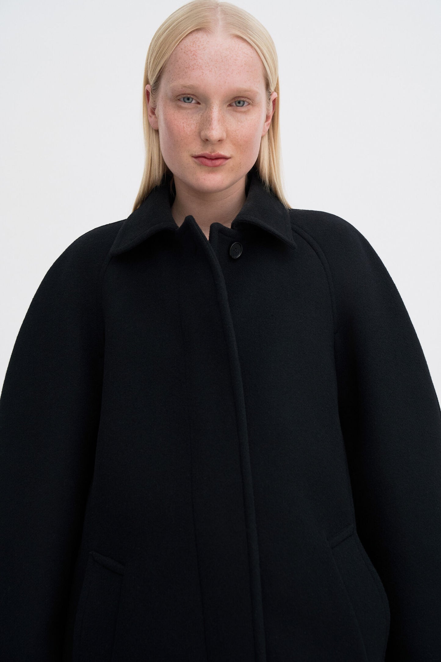 COCOON COAT BLACK