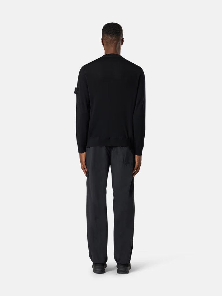 KNITTED CREW NECK BLACK