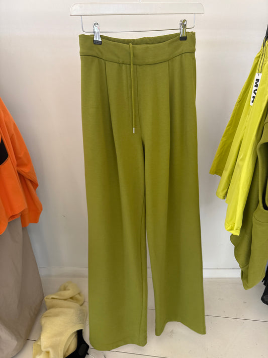HARTIA PANTS LIGHT GREEN