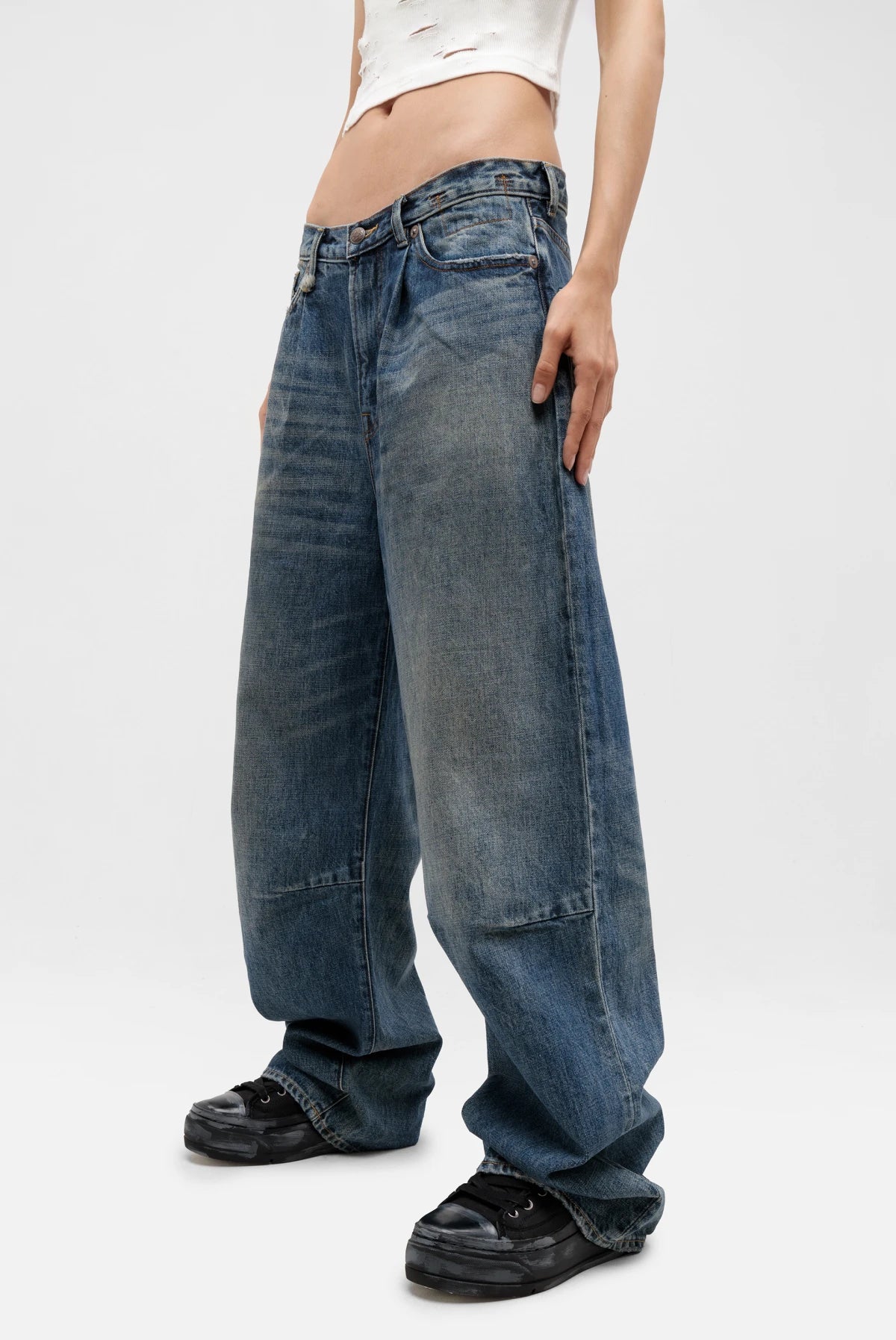 WAYNE ARTICULATED KNEE JEAN DAWSON BLUE