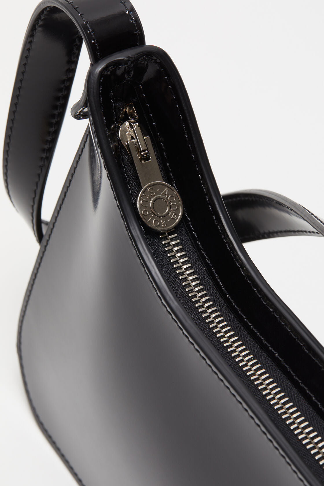 BAG BLACK
