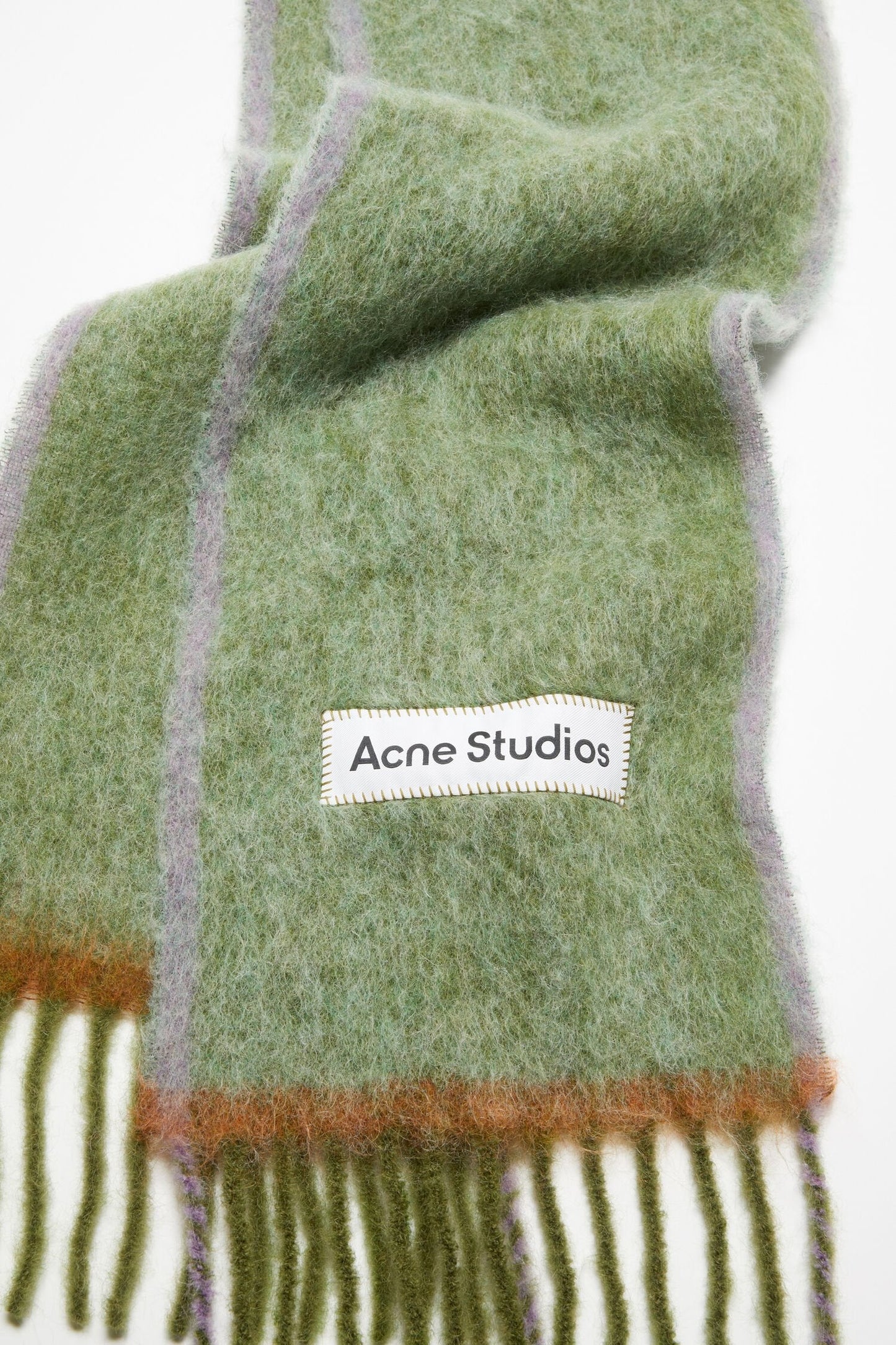 WOOL SCARF GRASS GREEN