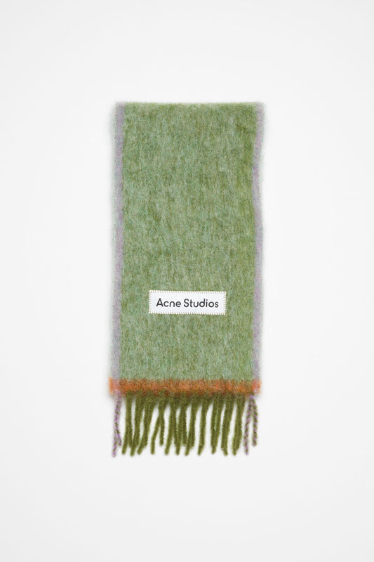 WOOL SCARF GRASS GREEN