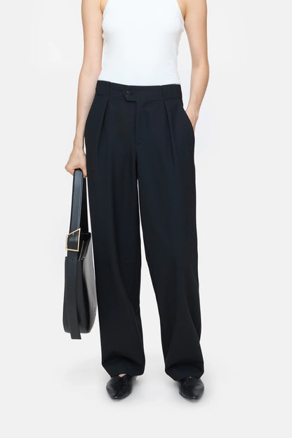 MAWSON BLACK