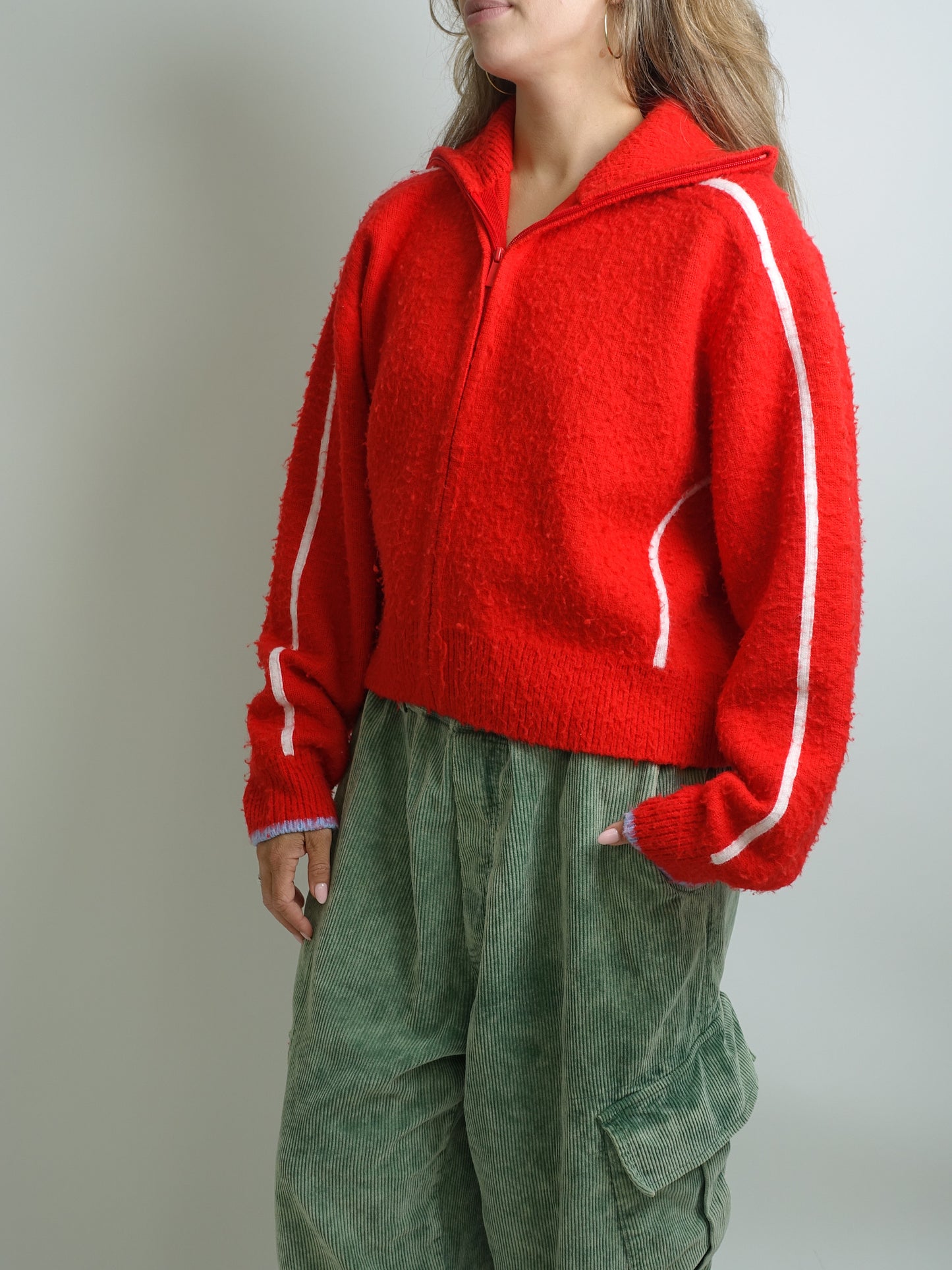 SCOTTIE ZIP UP SWEATER POPPY RED