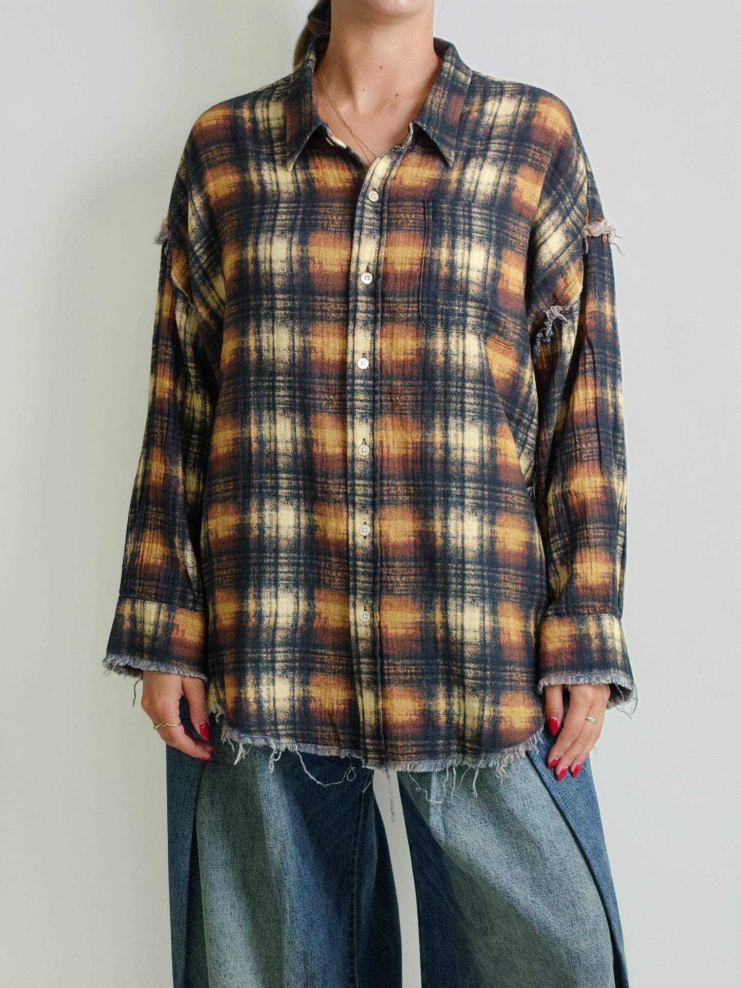SHREDDED SEAM DROP NECK SHIRT KHAKI BLACK CREAM PLAID