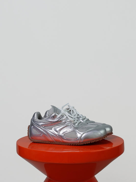 SLOW RUNNER SILVER/GUM