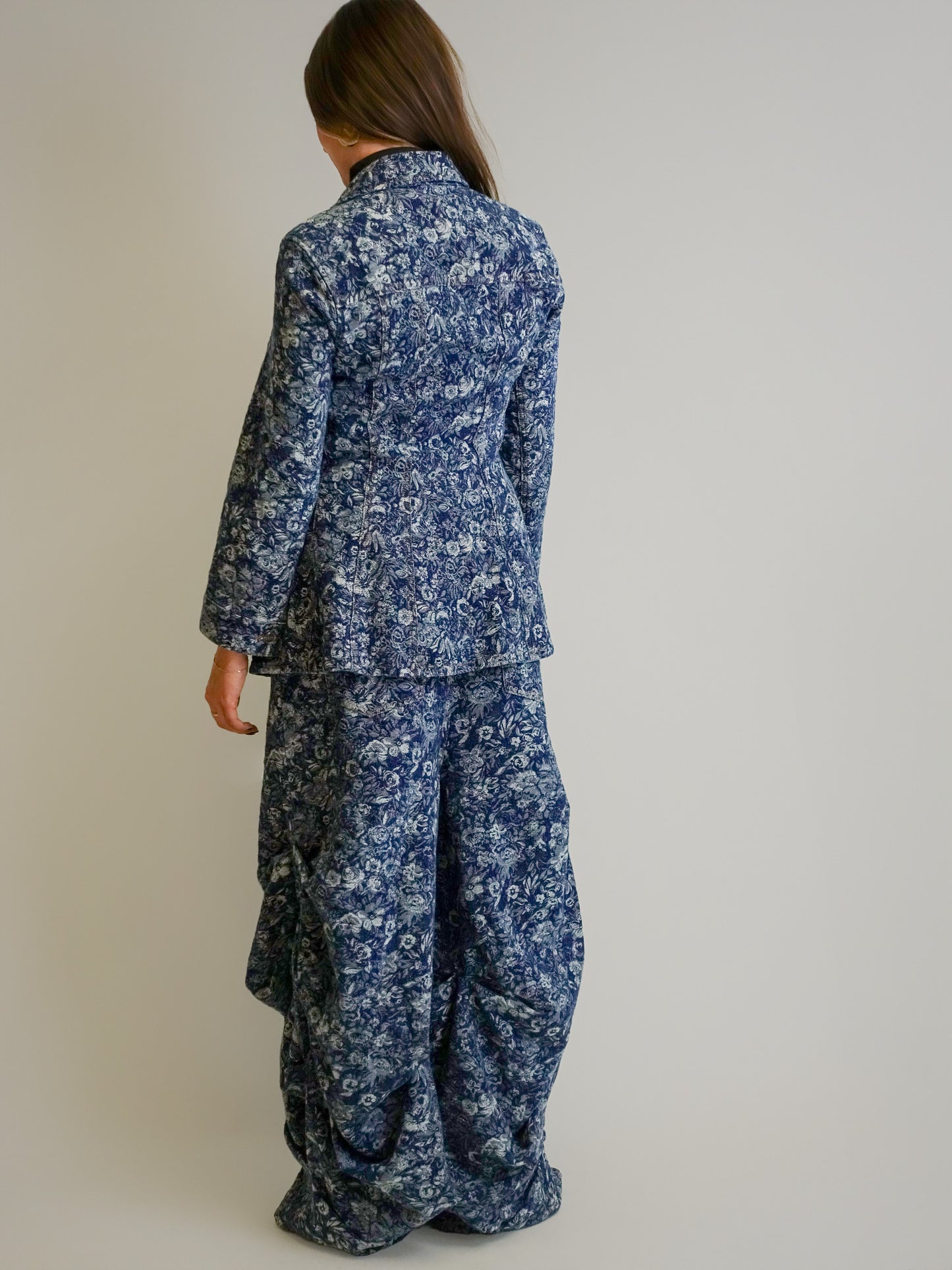 TAPESTRY DENIM FITTED BLAZER MID BLUE STONE