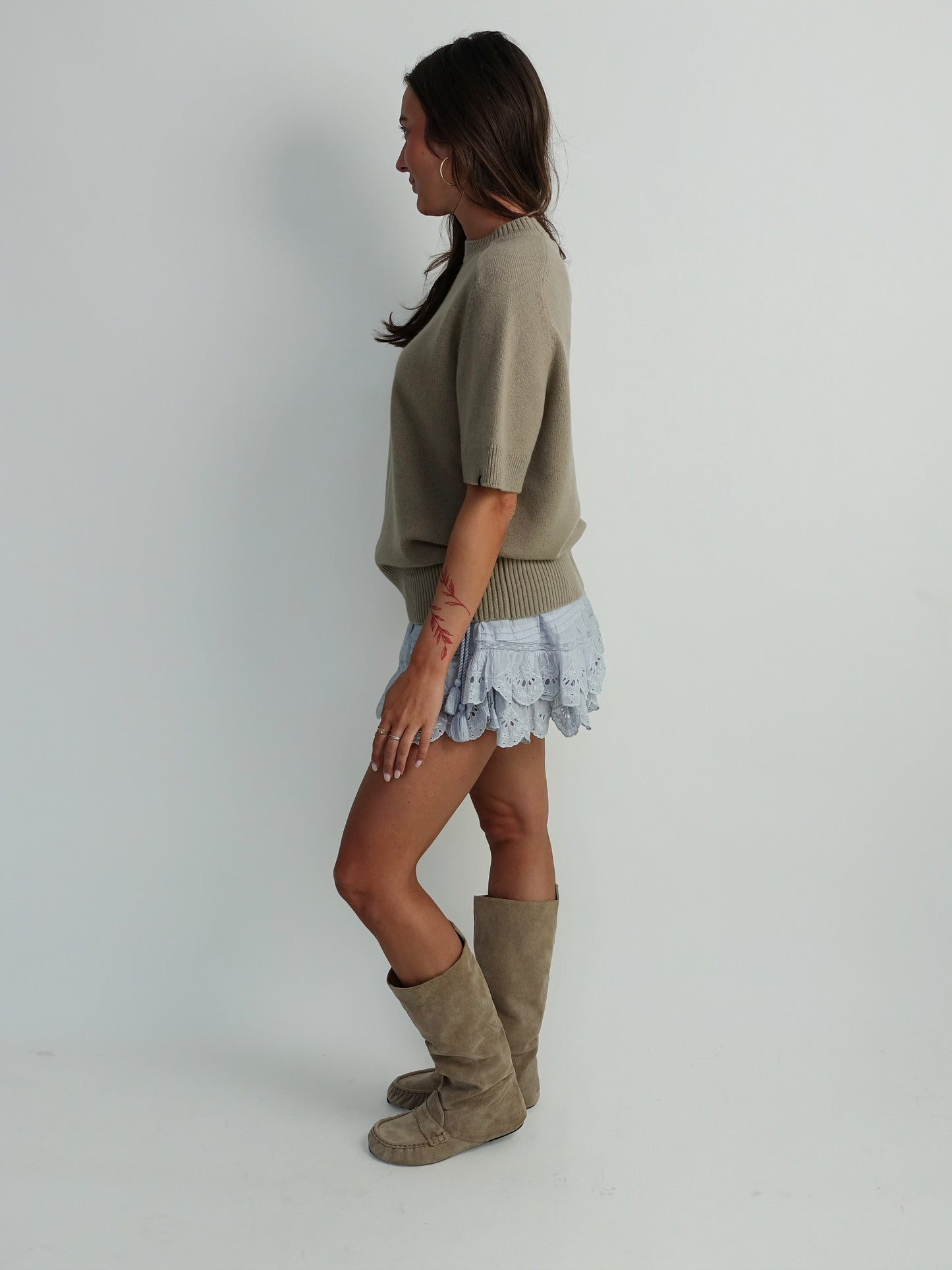 BOJAN SLOUCH BOOT SUEDE W BEIGE