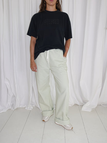T-SHIRT BLACK