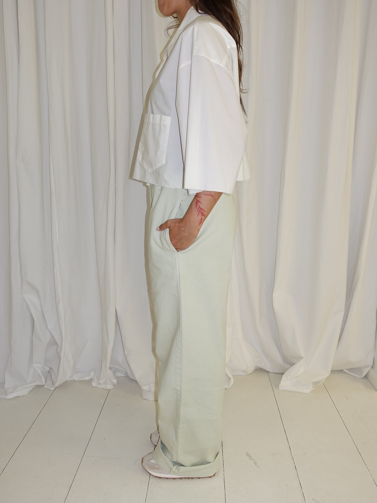 SHORT-SLEEVED SHIRT OFF WHITE
