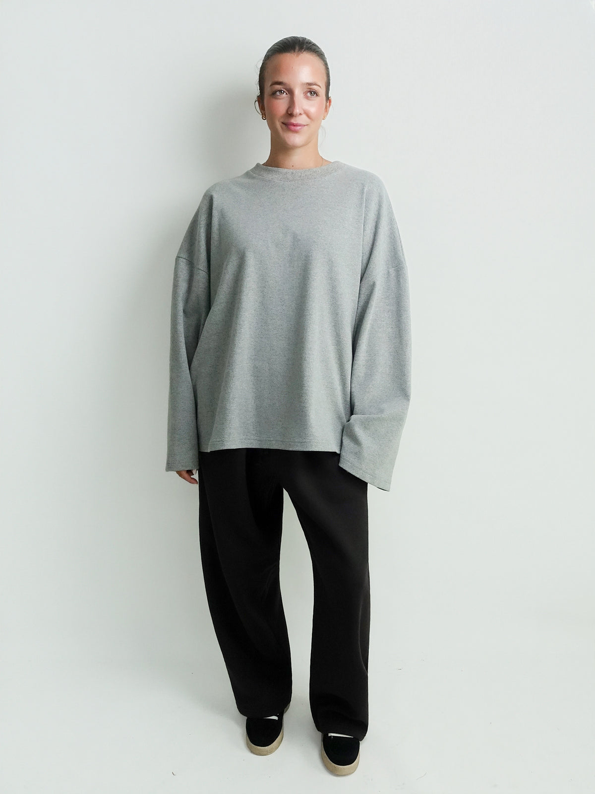 TEO CLASSIC SWEATER LONG SLEEVES GREY