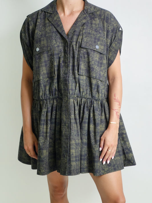 PRINTED STRETCH COTTON MINI UTILITY DRESS GOTHIC OLIVE