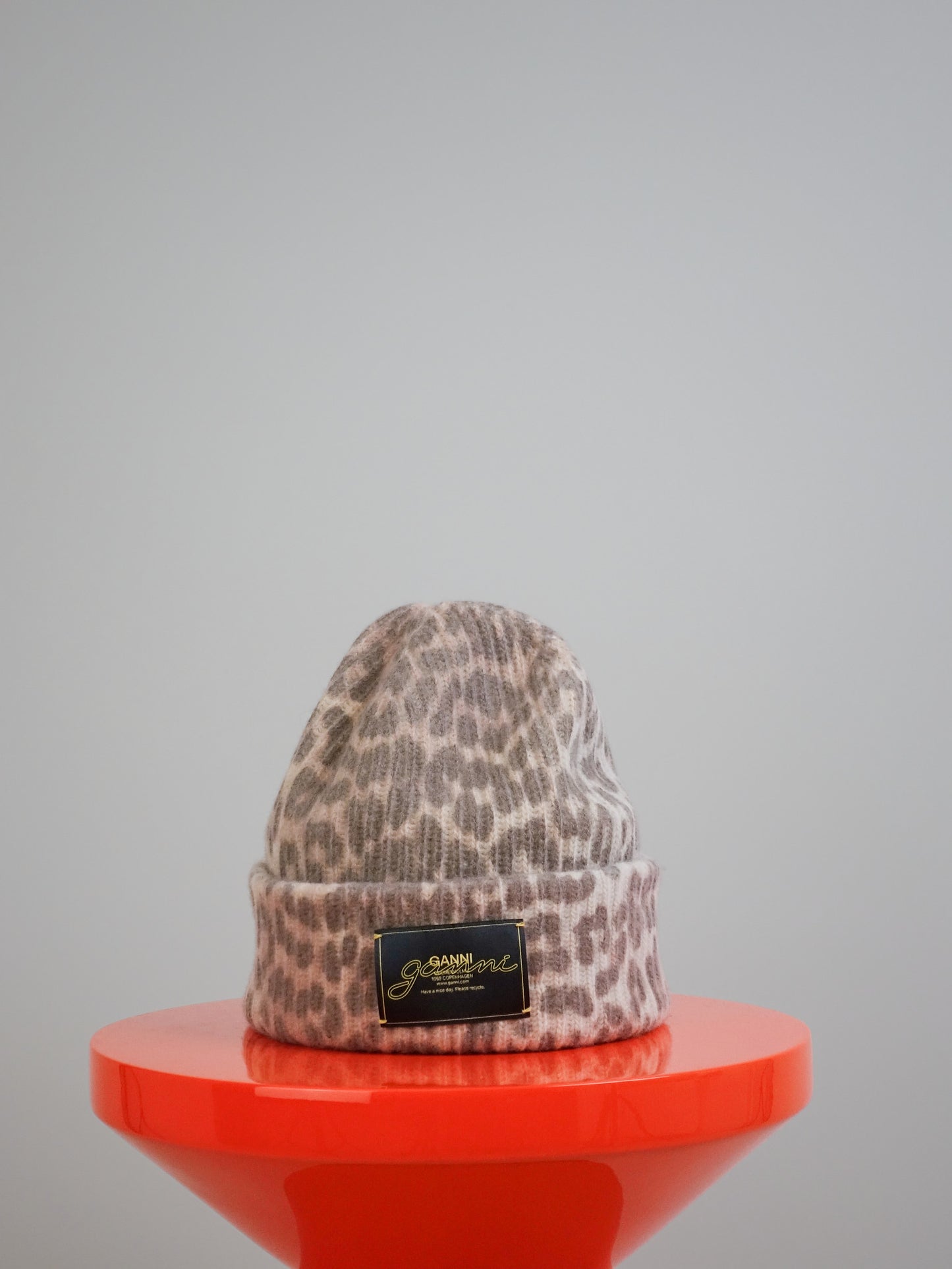 GRAPHIC WOOL MIX PRINTED LEOPARD BEANIE LEOPARD