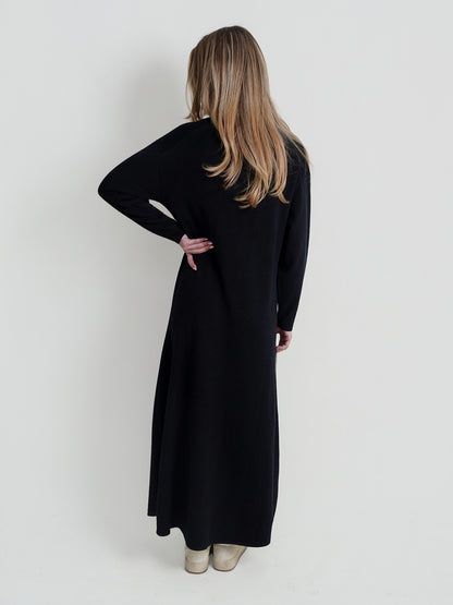 LUCY OVERSIZED SWEATER DRESS BLACK