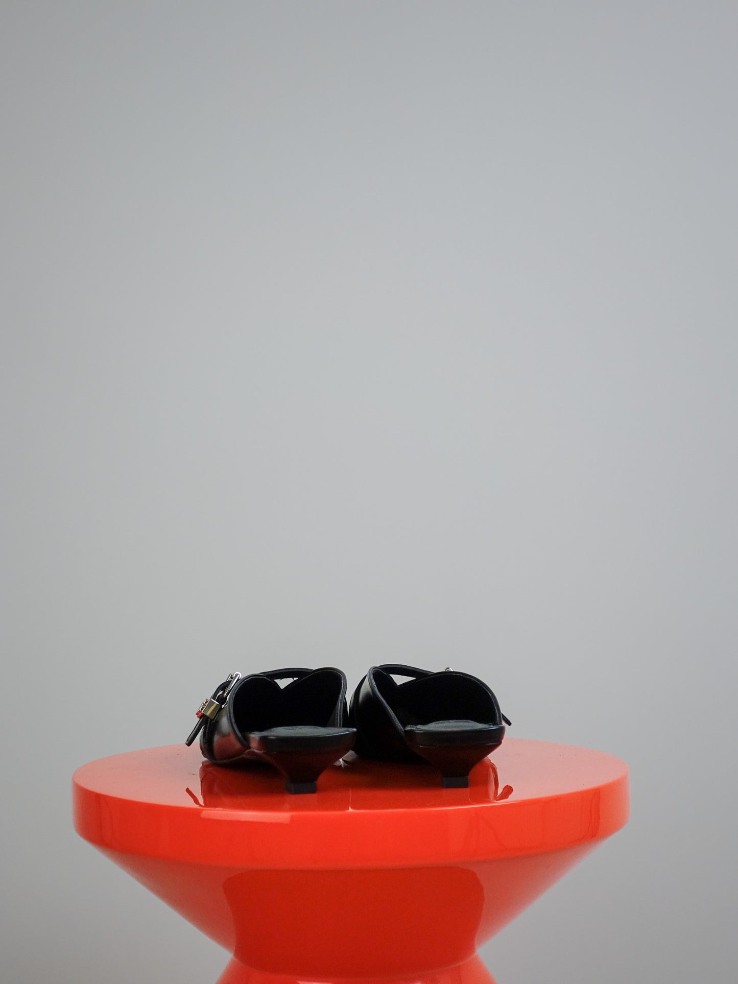 SUE KITTEN HEEL MULE BOX OLEATEX BLACK