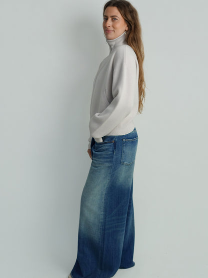 No. 385 XTRA CUTE CHALK