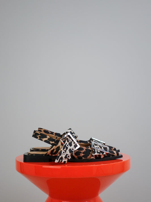 FEMININE BUCKLE BALLERINA PRINT LEOPARD