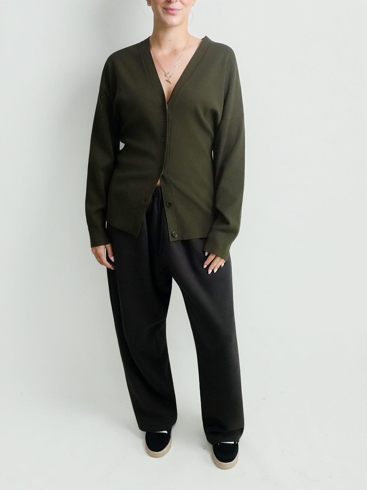 HOURGLASS CARDIGAN DARK MOSS GREEN