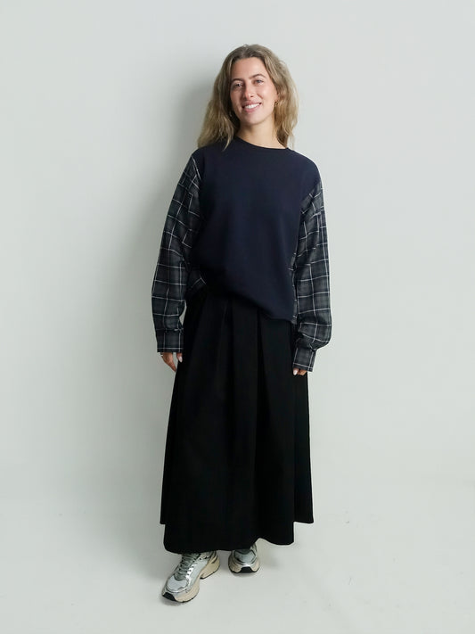 VOLUME SKIRT BLACK