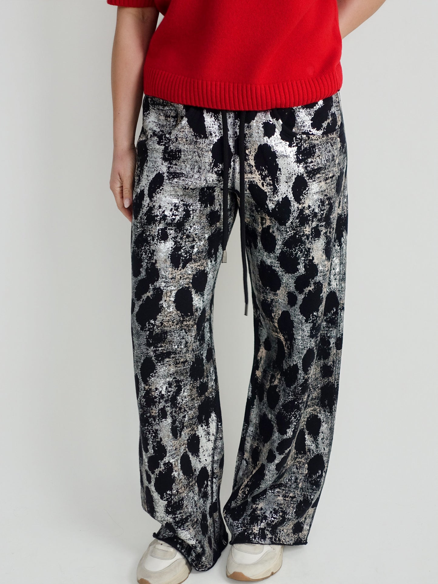 RELAXED SWEATPANT SILVER LEOPARD BLACK