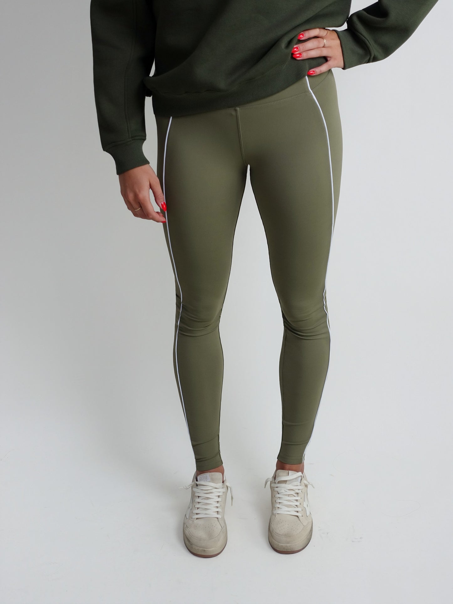 THE LOLA CLUB ALMA LEGGING ARMY GREEN