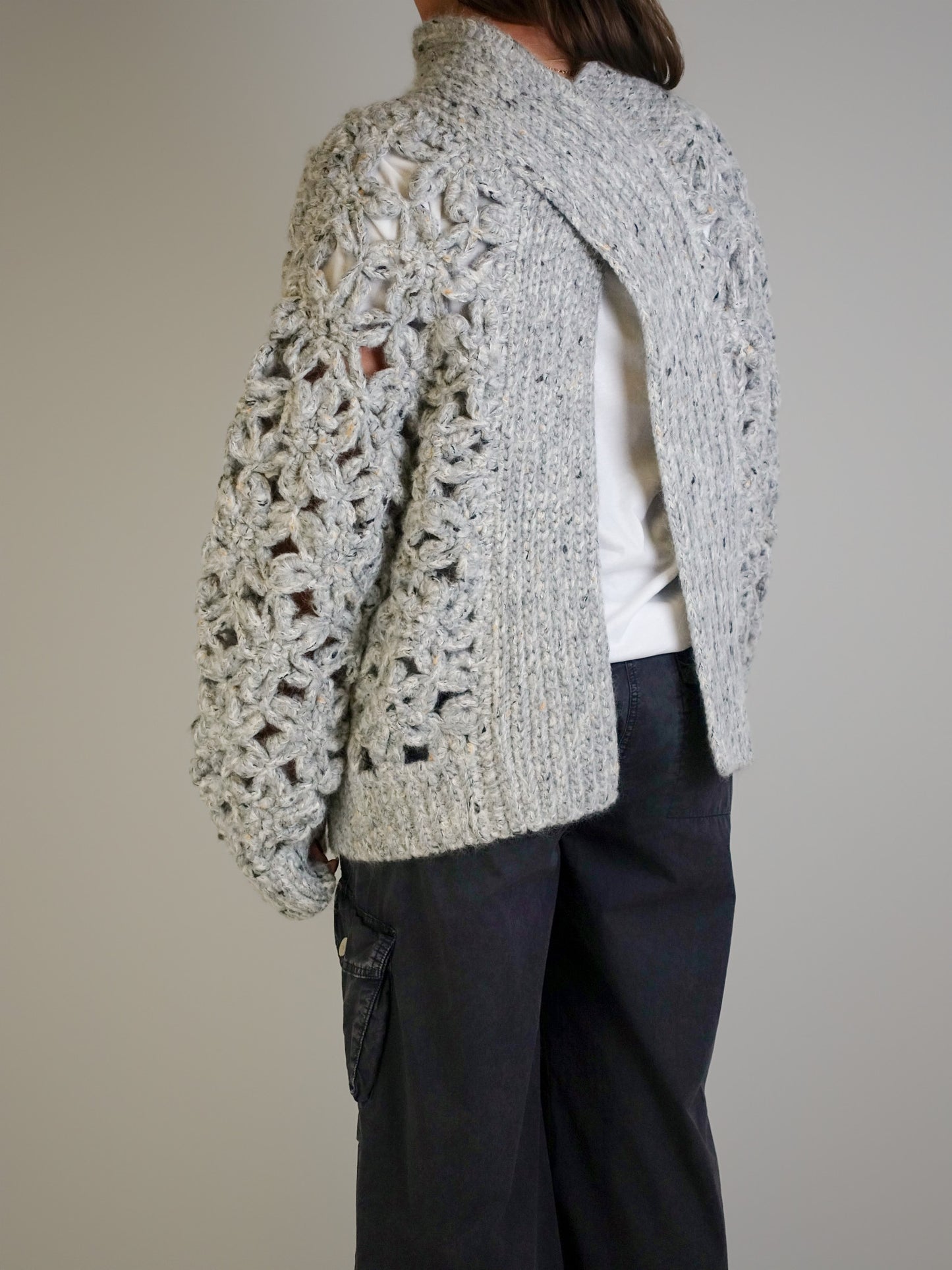 FLOWER CROCHET ALPACA SWEATER PALOMA