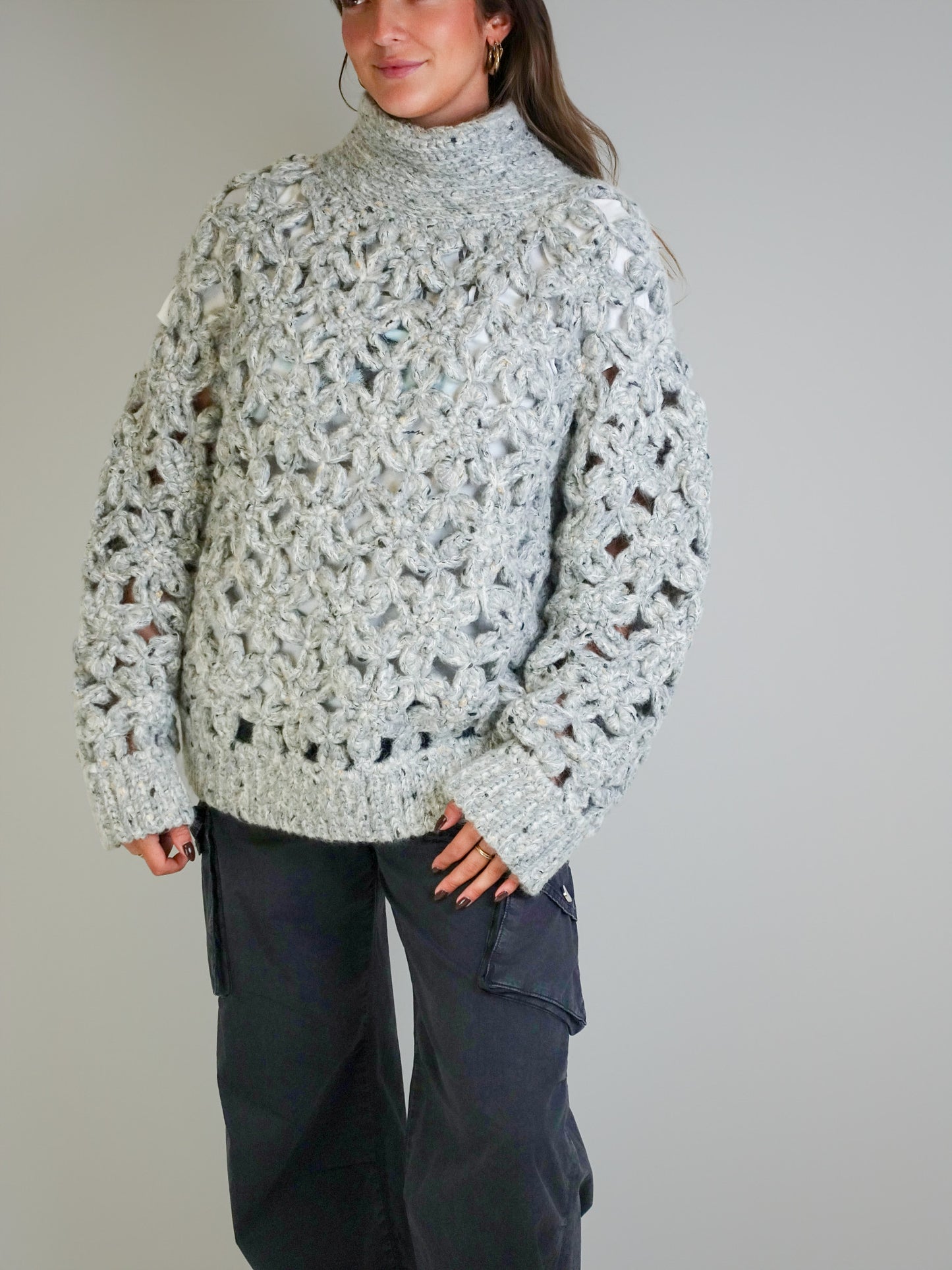 FLOWER CROCHET ALPACA SWEATER PALOMA