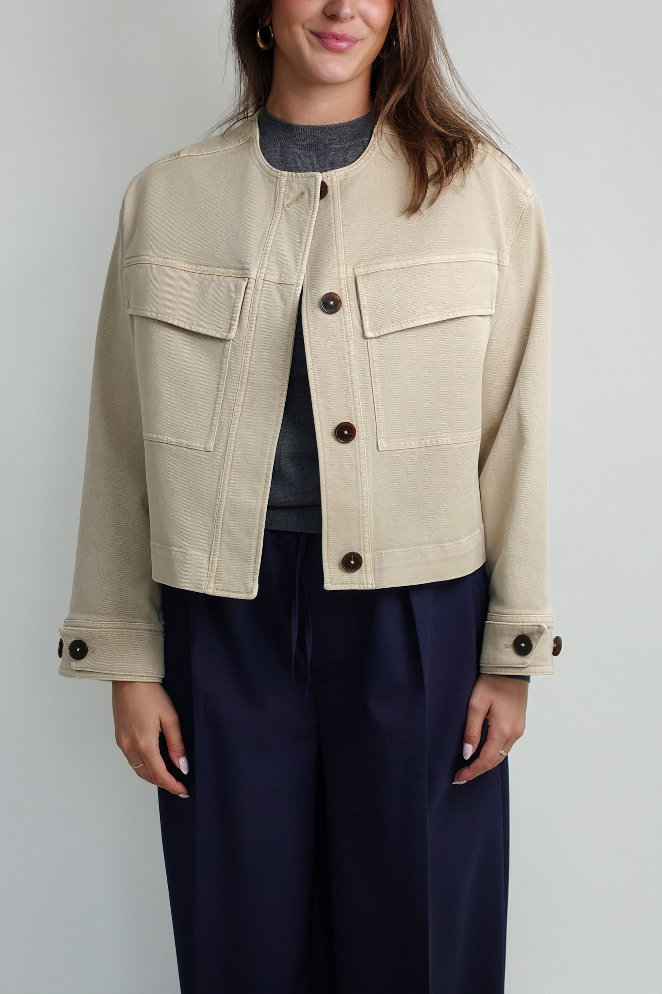 CROPPED UTILITY JACKET CAMEL BEIGE