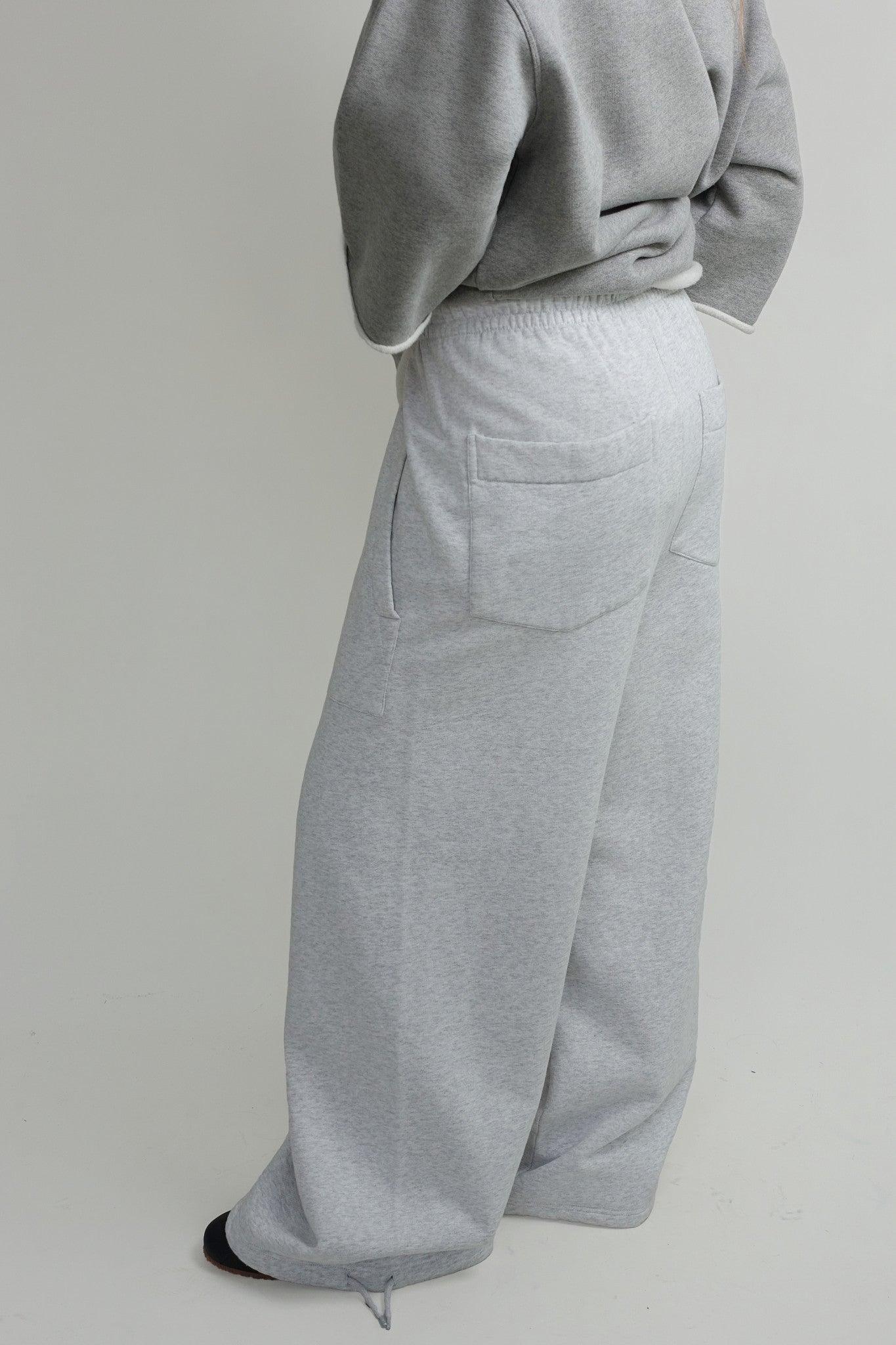 HUGO BAGGY SWEAT PANTS GREY MELANGE