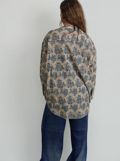 PLEATED FRONT SHIRT BLUE WITH WHITE FLORAL