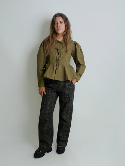 COMPACT POPLIN LONG SLEEVE PEPLUM BLOUSE MILITARY OLIVE