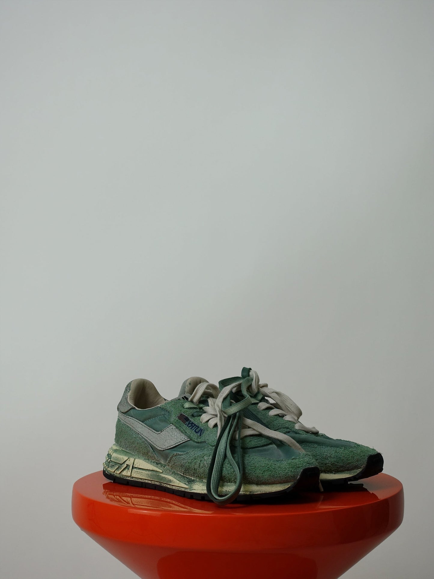REELWIND SUPERVINTAGE LOW MILITARY GREEN