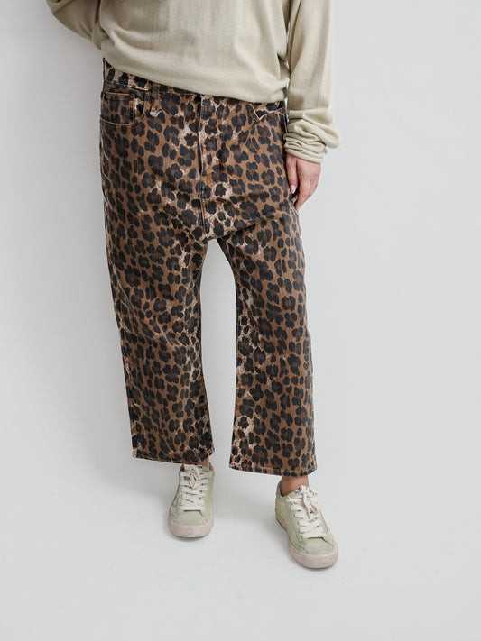 TAILORED DROP STONE WASHED LEOPARD