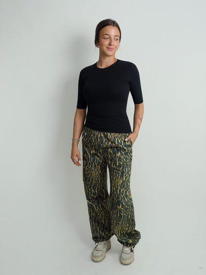 COTTON STRETCH ELBOW SLEEVE BLACK