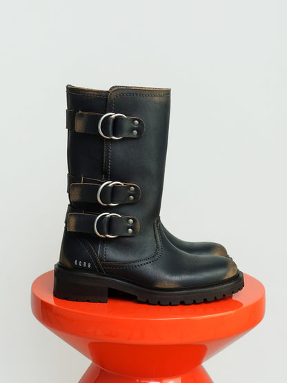KURT WITH STRAPS DISTRESSED UPPER BLACK