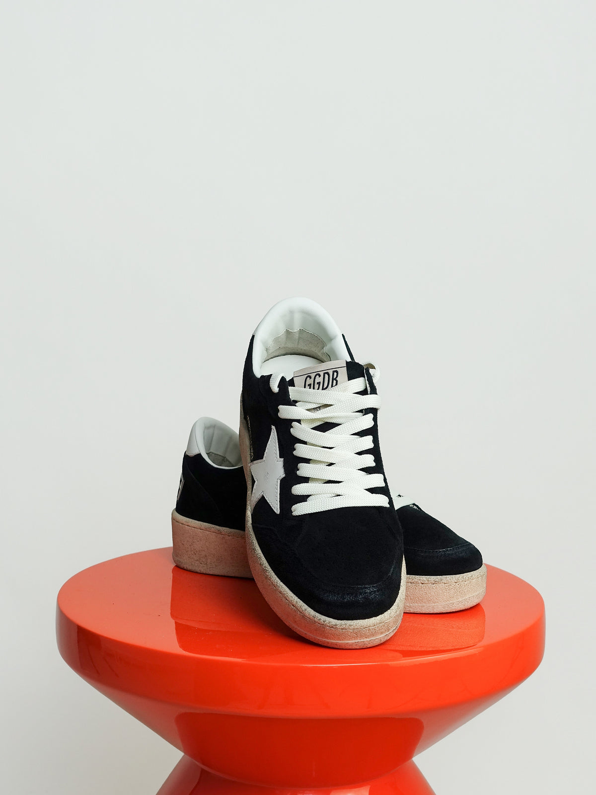 BALLSTAR 2 SUEDE UPPER AND SPUR LEATHER STAR AND HEEL BLACK/WHITE