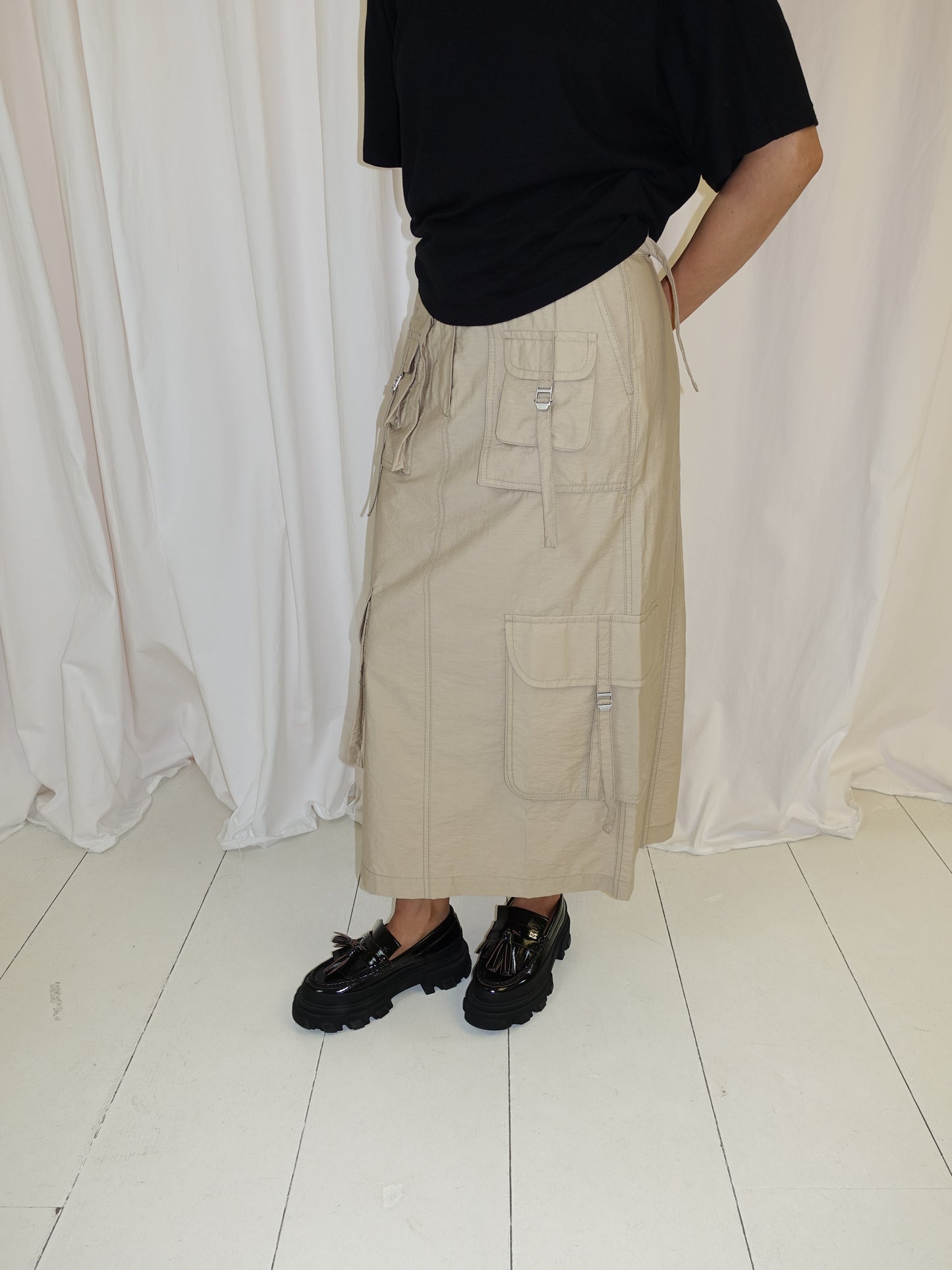MID SKIRT BEIGE