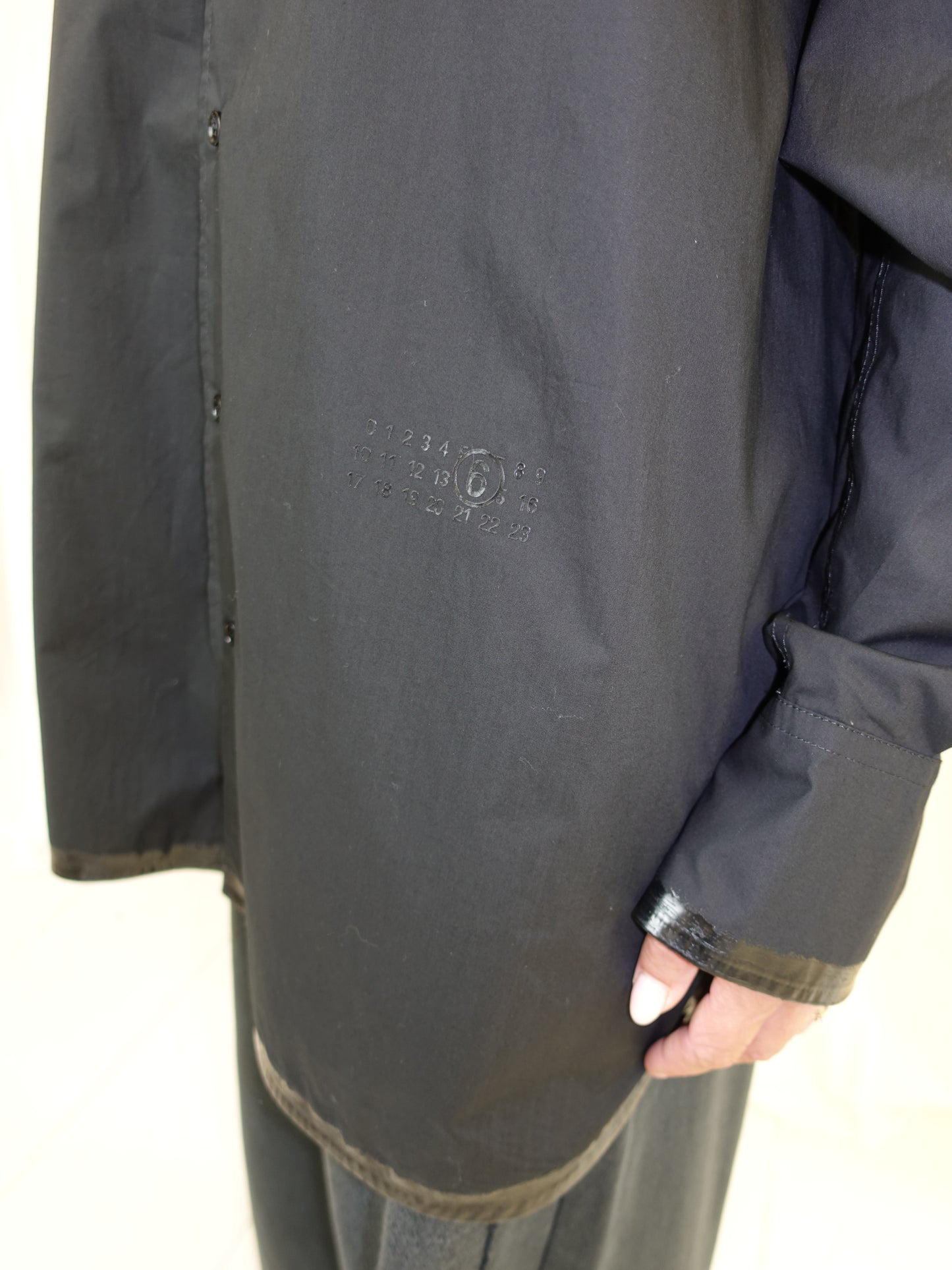 LONG-SLEEVED SHIRT BLACK