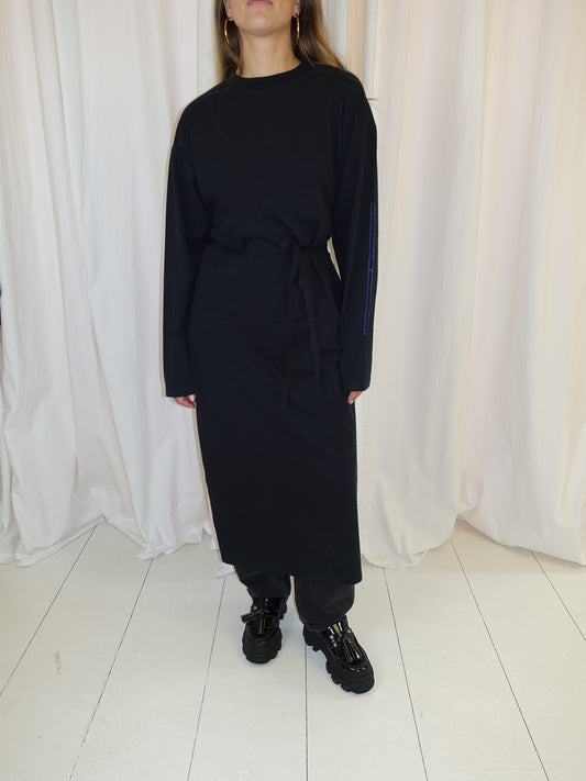 T-SHIRT BLACK/BLUE DRESS