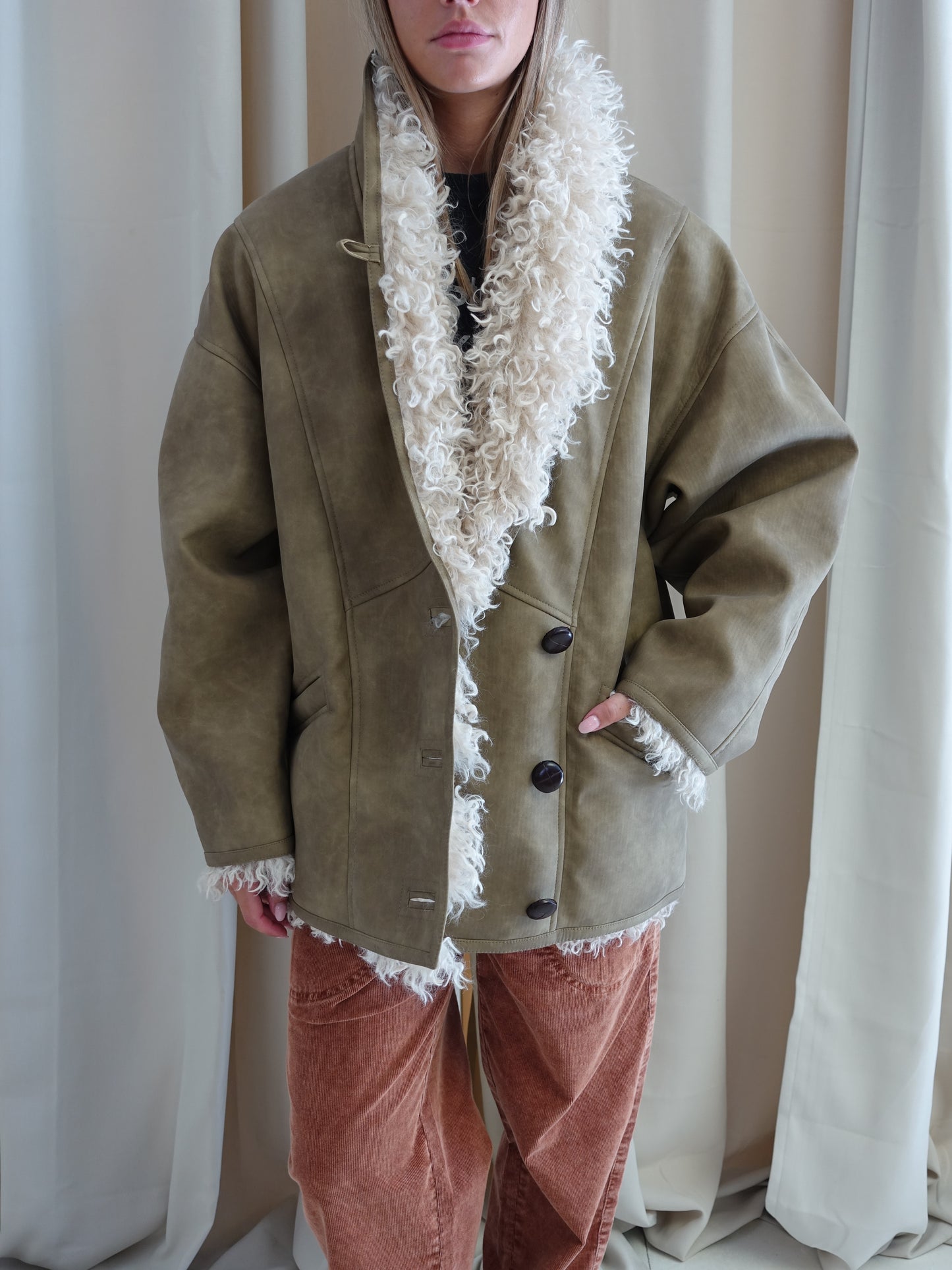 CLEA COAT TAUPE